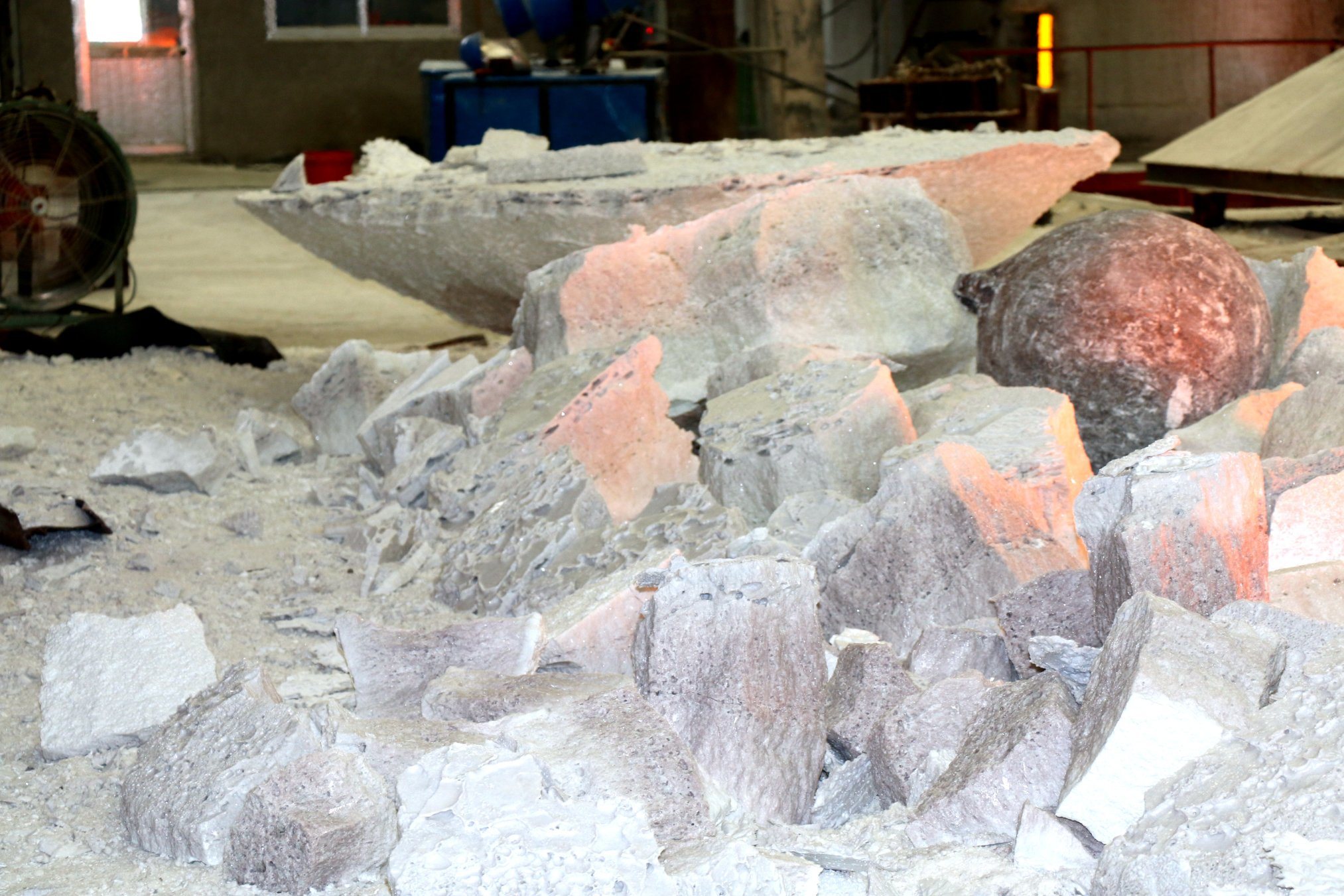 Spot Stock of High Quality White Fused Alumina Granular Sand 5000 Tons