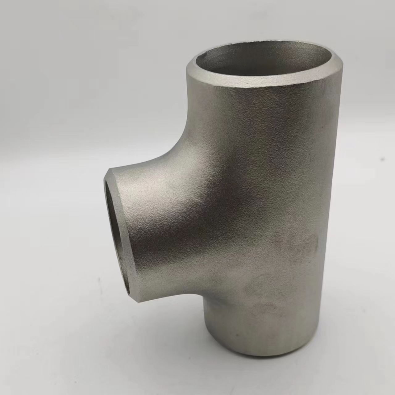 Stock SS304 316 Pipe Fitting-Butt Welding Stainless Steel Outlet Tee