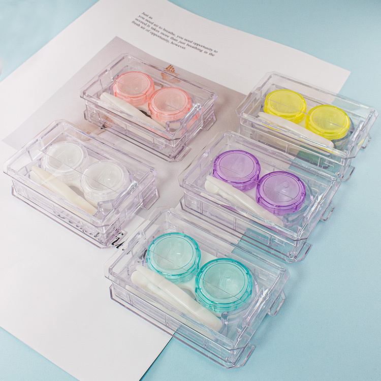 Fashion Square Clearly Transparent Contact Lens Case with Tweezers