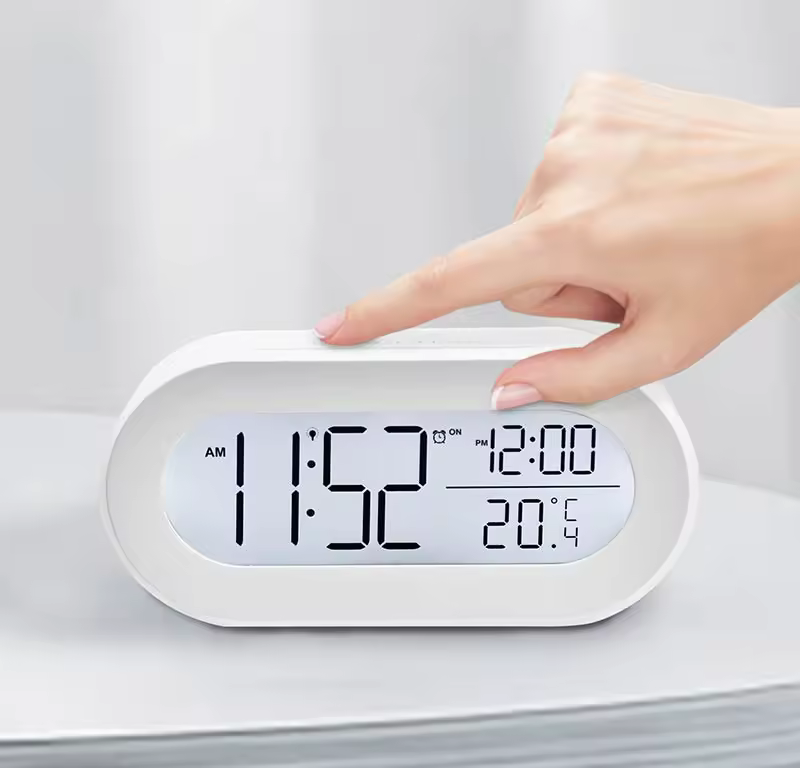 2025 Hot Selling Date Calendar Temperature Display Desk Electronic Snooze Digital Desk & Table Alarm Clocks For Home Decor