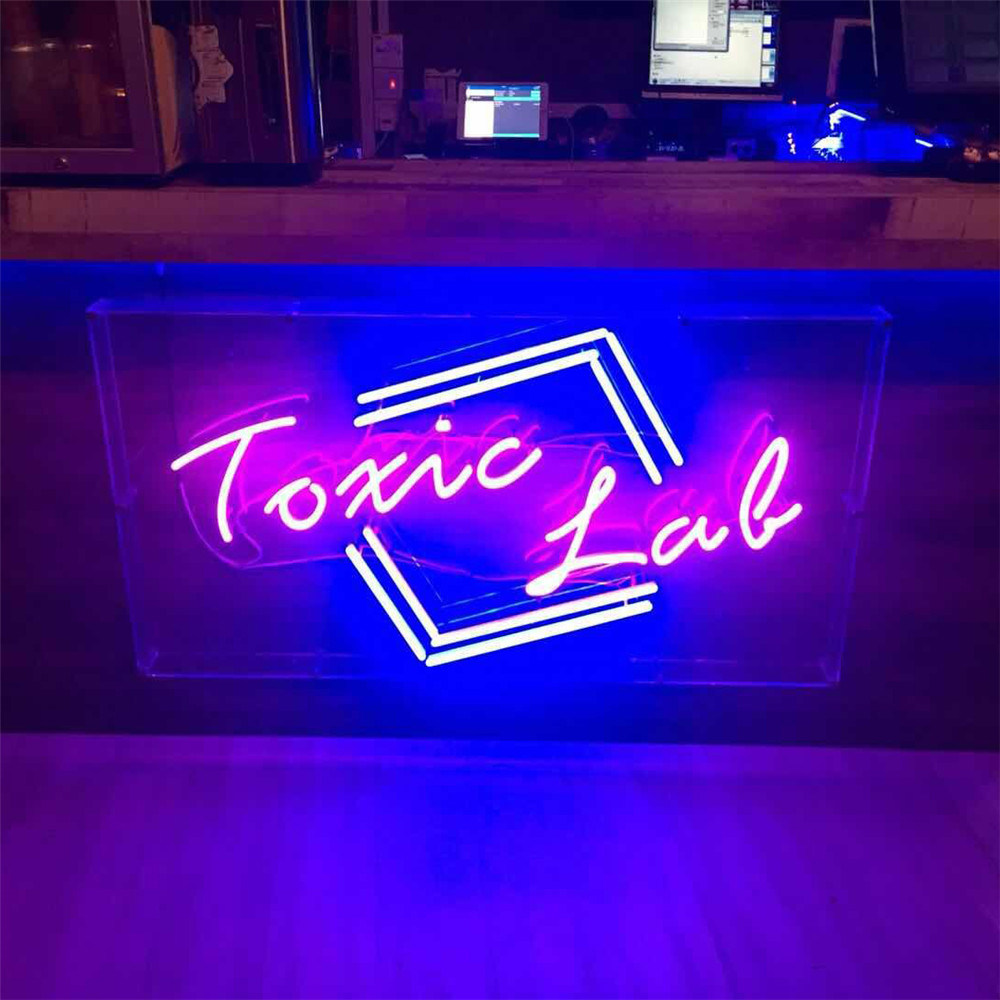 High Quality RGB Color Acrylic LED Neon Sign Bar with Box