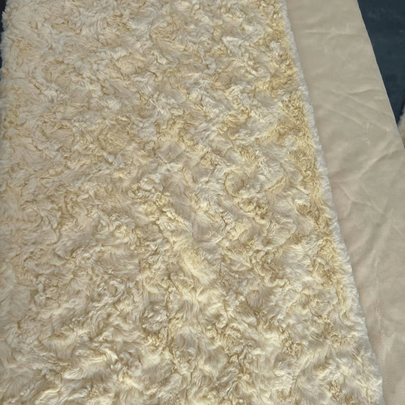 Durable Solid Color Rabbit Fleece Fabric for Everyday Clothing Needs