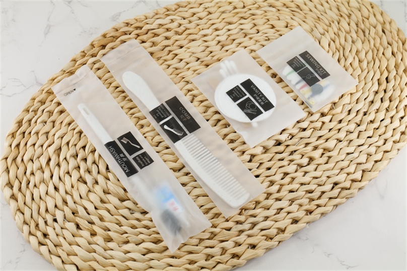 China Factory Cheap Hotel Bathroom Amenities Sets Toiletry Shower Travel Kit