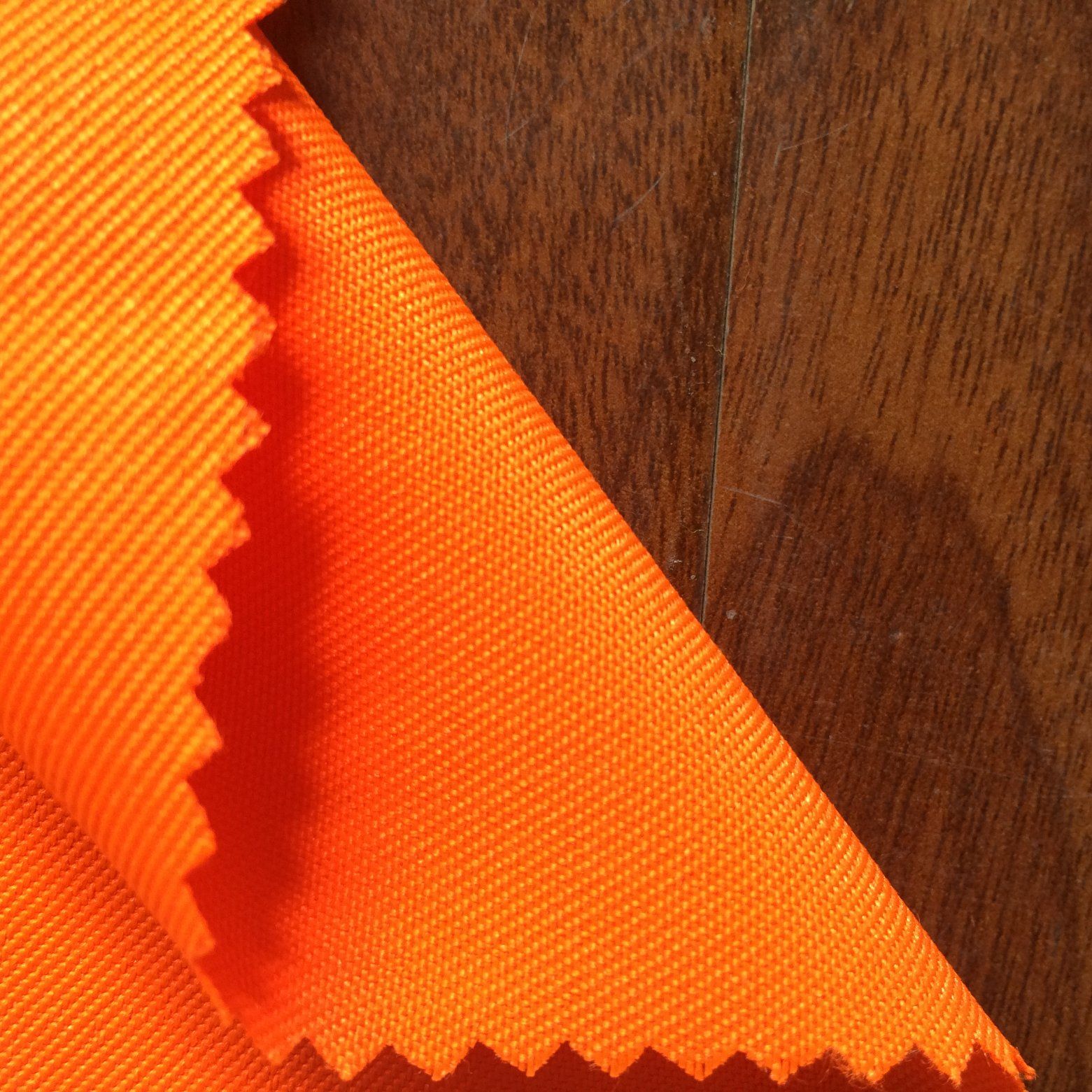 New Arrival Wholesale Ready to Ship Dyed Anti-Static Polyester Cotton Workwear Clothes Fabric Twill 65/35