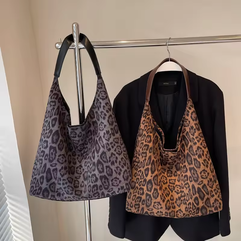 Fast Shipping Autumn Winter Collection Sling Bag Leopard Velvet Printed Shoulder Bag Women Crossbody Handbag