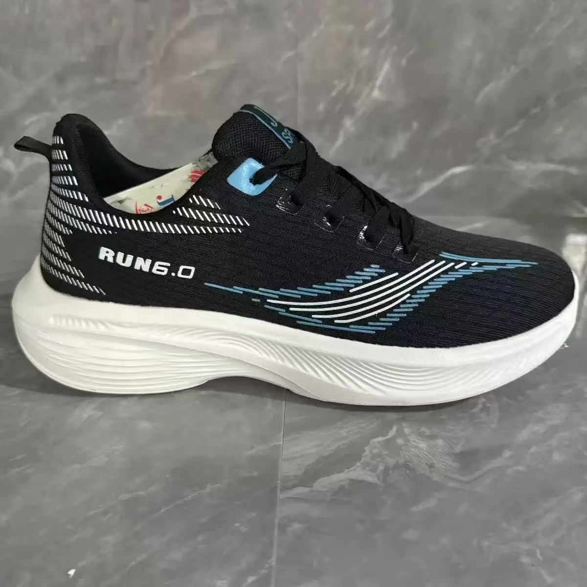 Wholesale Flat Slip on Male Shoes Canvas Shoes