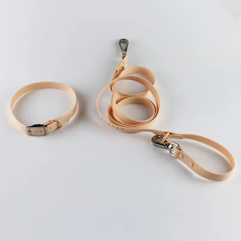 Luxury Pvc Coated Pet Collars Leashes Original Manufacturer's Luxury Collection With Reflective Plastic Material Print Ribbon