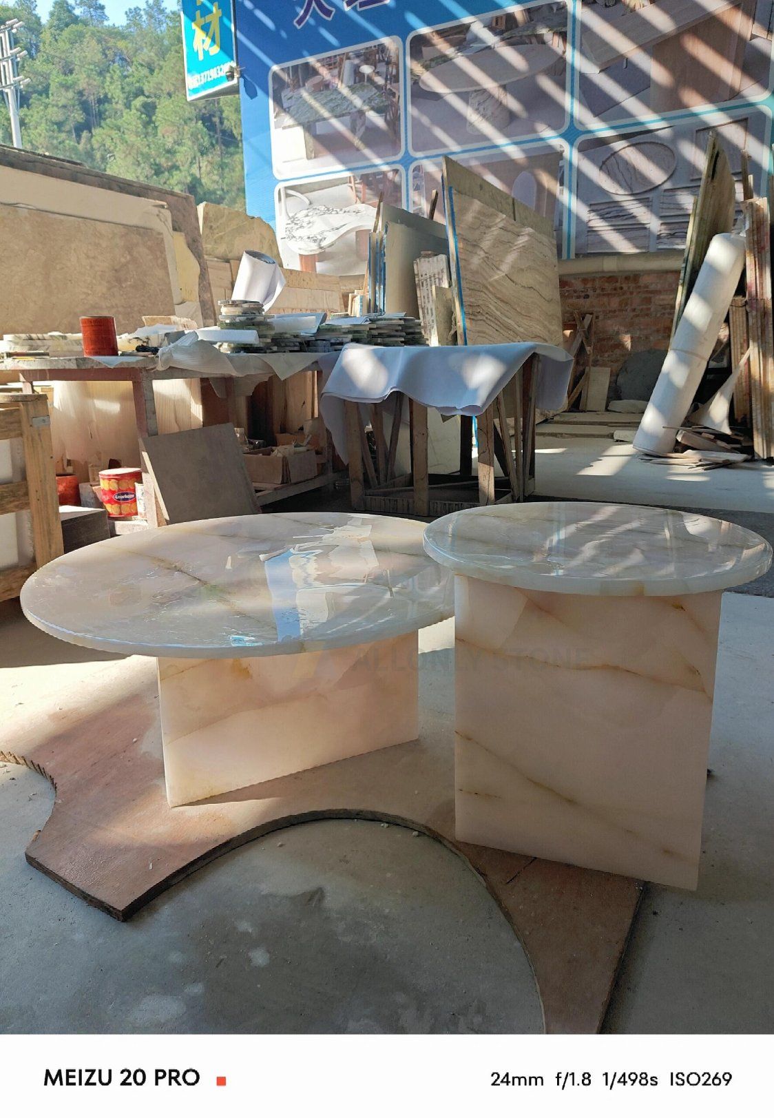 High End Modern Round Stone Plinth Pink Onyx Coffee Table Furniture 2PCS Marble Center Coffee Table for Living Room