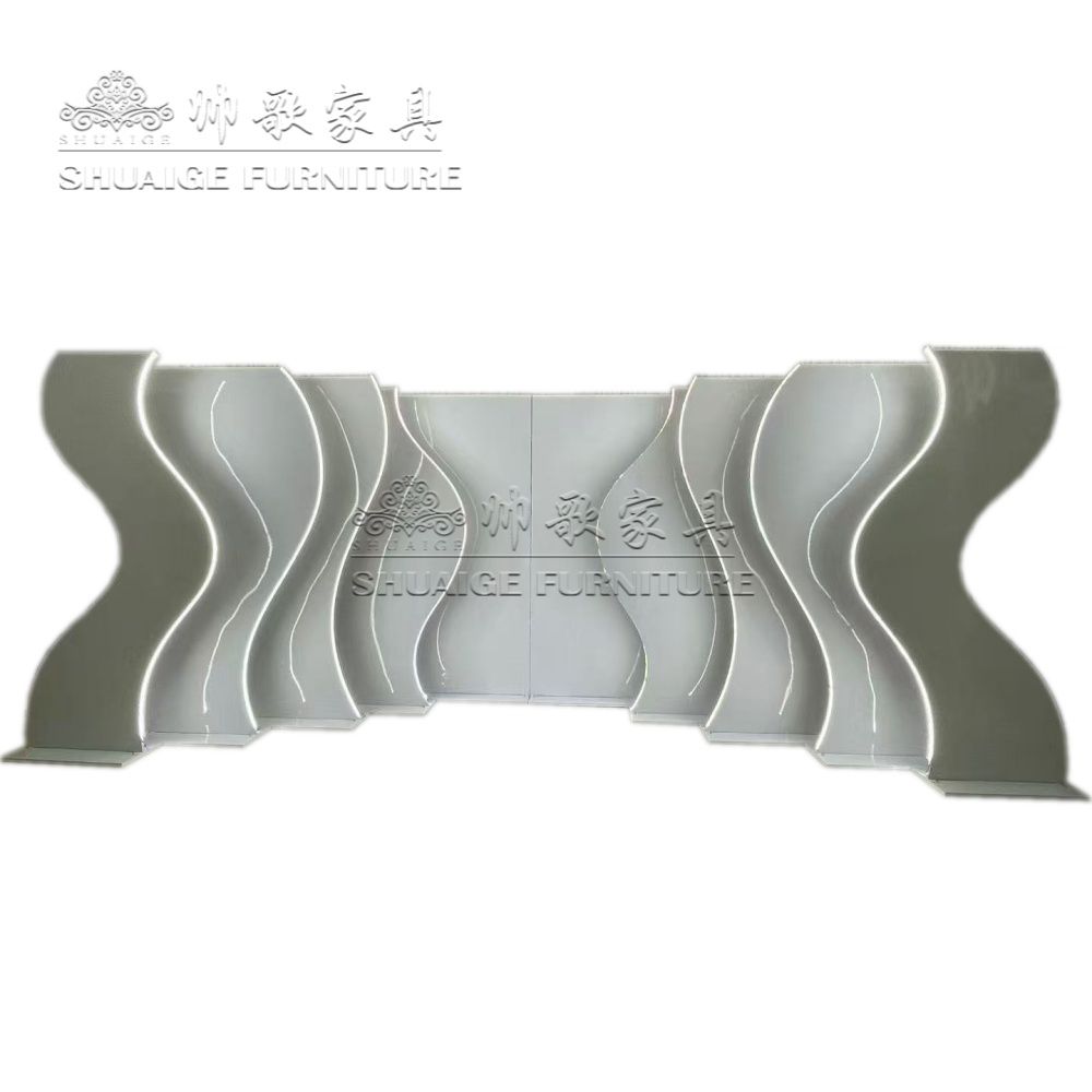 Hot Sale Hotel Events Party Furniture White Iron Wedding Stage Decor Backdrop with Light