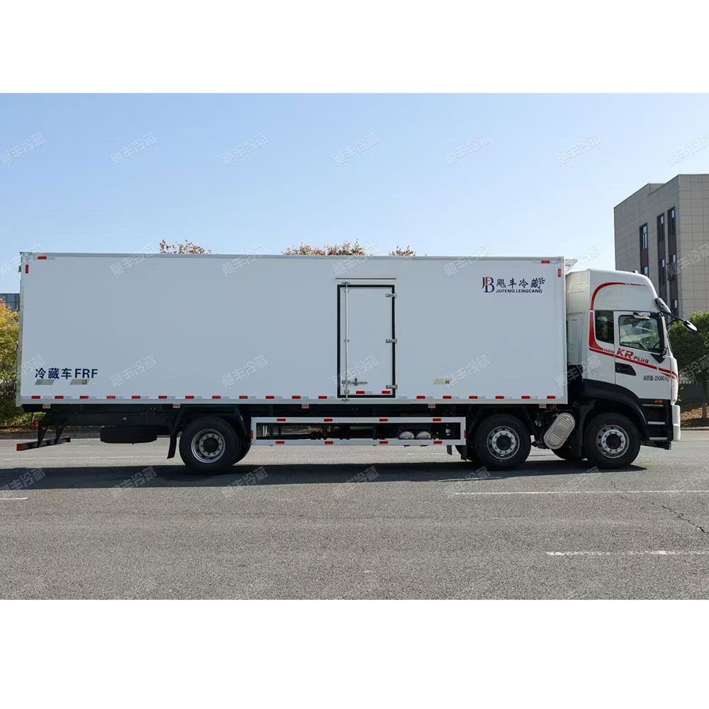 Dongfeng 12wheel 10ton 20ton 40 Ton Meat Hook Freezer Refrigerated Truck in Stock for Sale