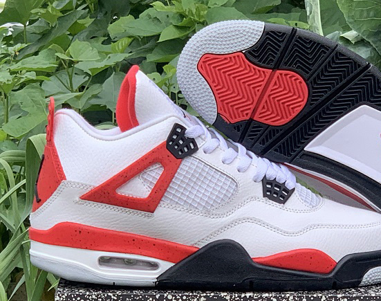 2024 New Fashion Sneaker Dropshipping 4 Outdoorand Running Shoes Price