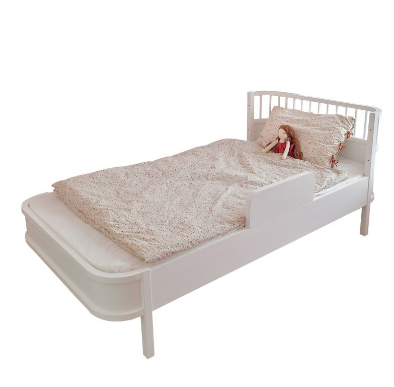 Best Selling Multi Function Wooden Guardrail Splicing Large Bed for Home