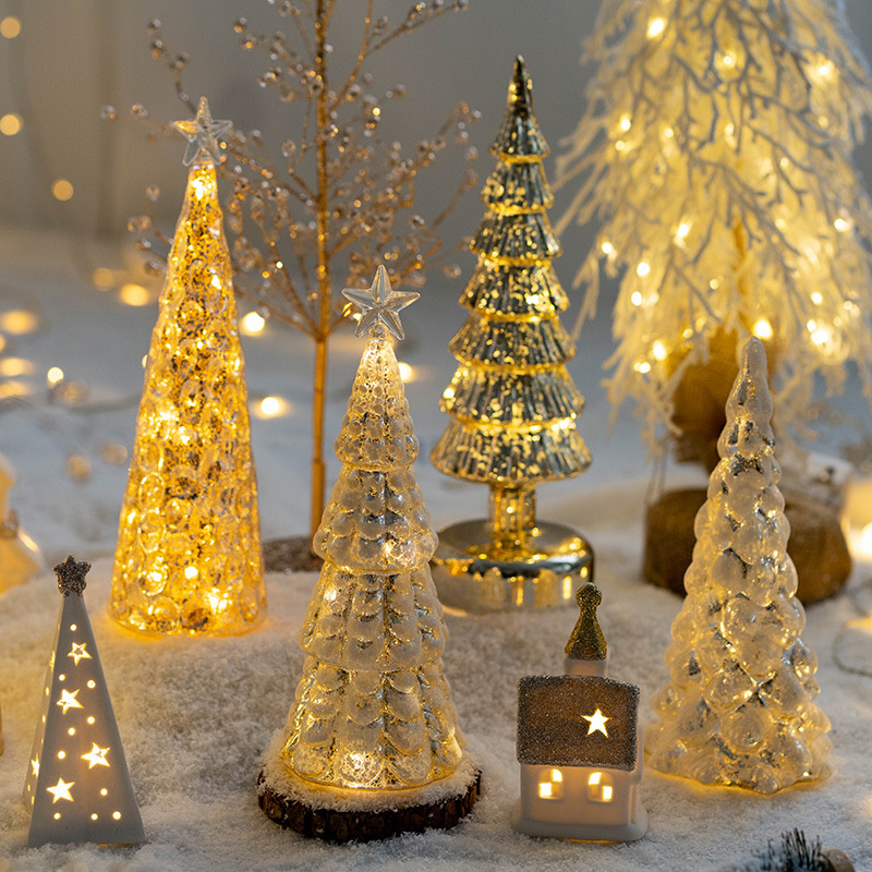 Wholesale Price OEM Manufacturer Personalized Navidad Home Indoor Lighting Decorations Christmas Tree Shaped Hand Blown LED Lighted Glass Night Light Factory