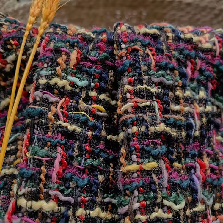 Hot Sale 100% Polyester Winter Blend Tweed Yarn Dyed Woven Fabric In Stock