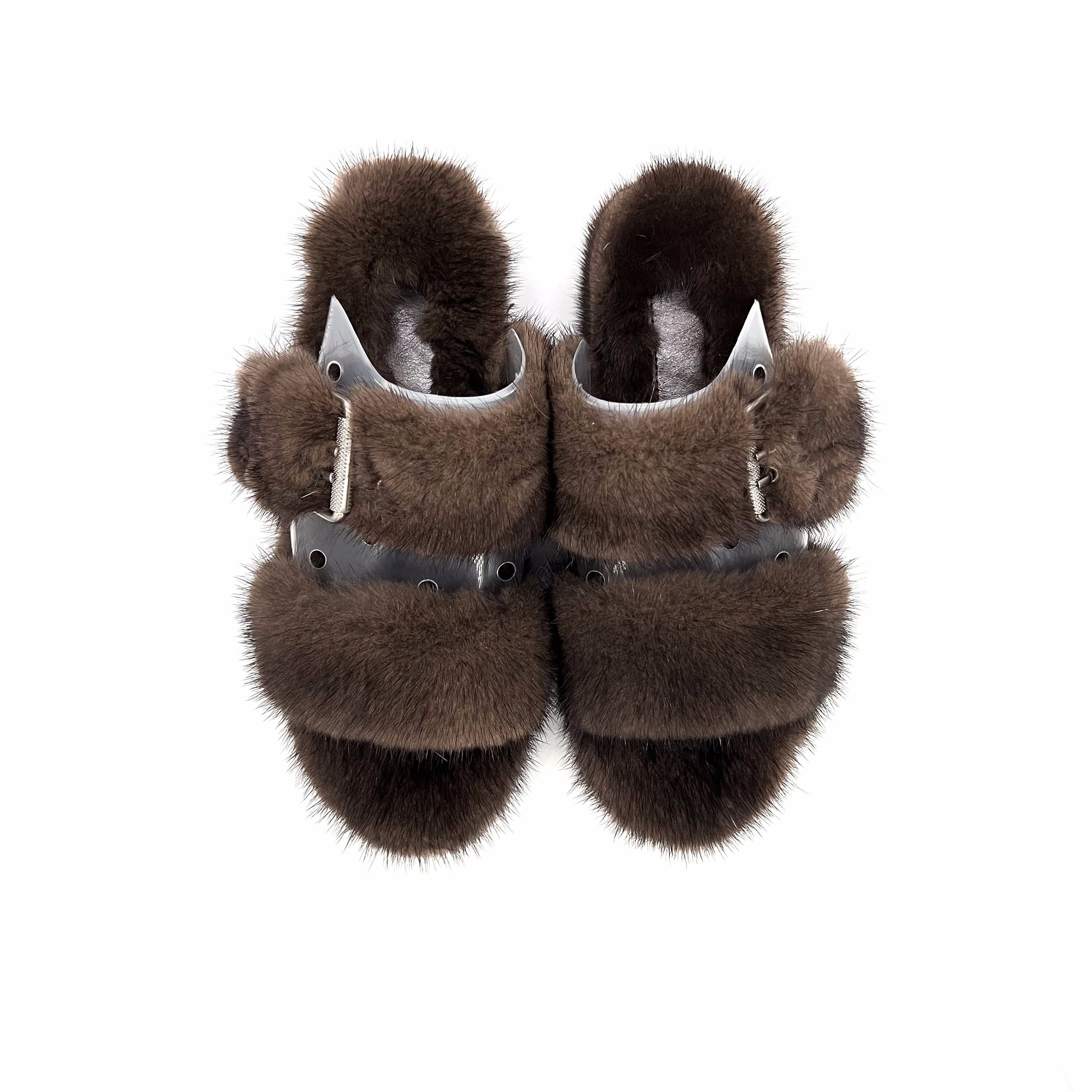 European Station Real Fur Mink Shoes Ladies Fur Slides Flat Heel Slippers for Women 100% Minkfur Slippers