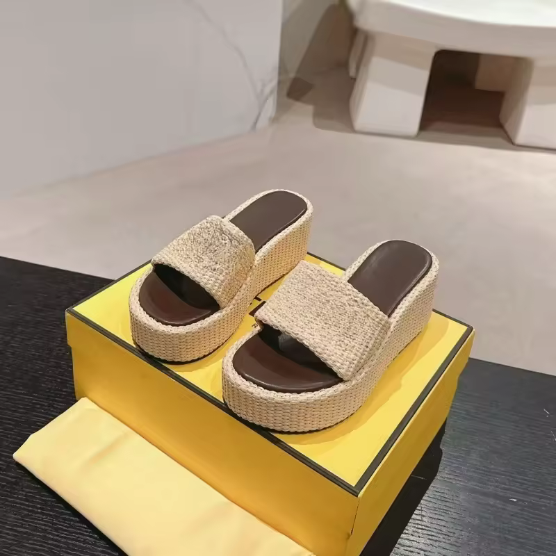 Platform Slide Sandals Women Slides Slippers Flip Flops Slipper Female Flat Summer Sandlal With Original Box Hot Beach Flats