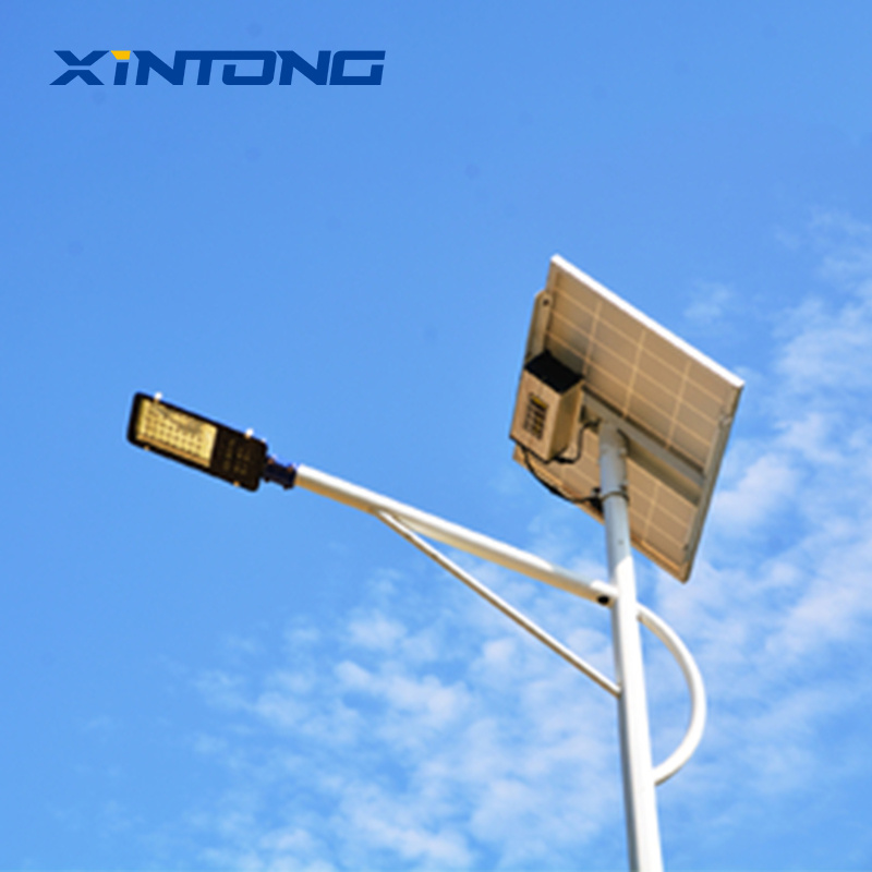 Xintong Best Price Solar LED Street Light 100W Outdoor Solar LED Street Light Lighting Integrated Lamp 60W Light Street