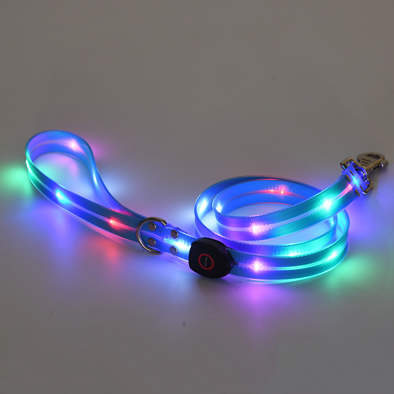 Durable Retractable Dog Leash with LED Lighted Safety Collar