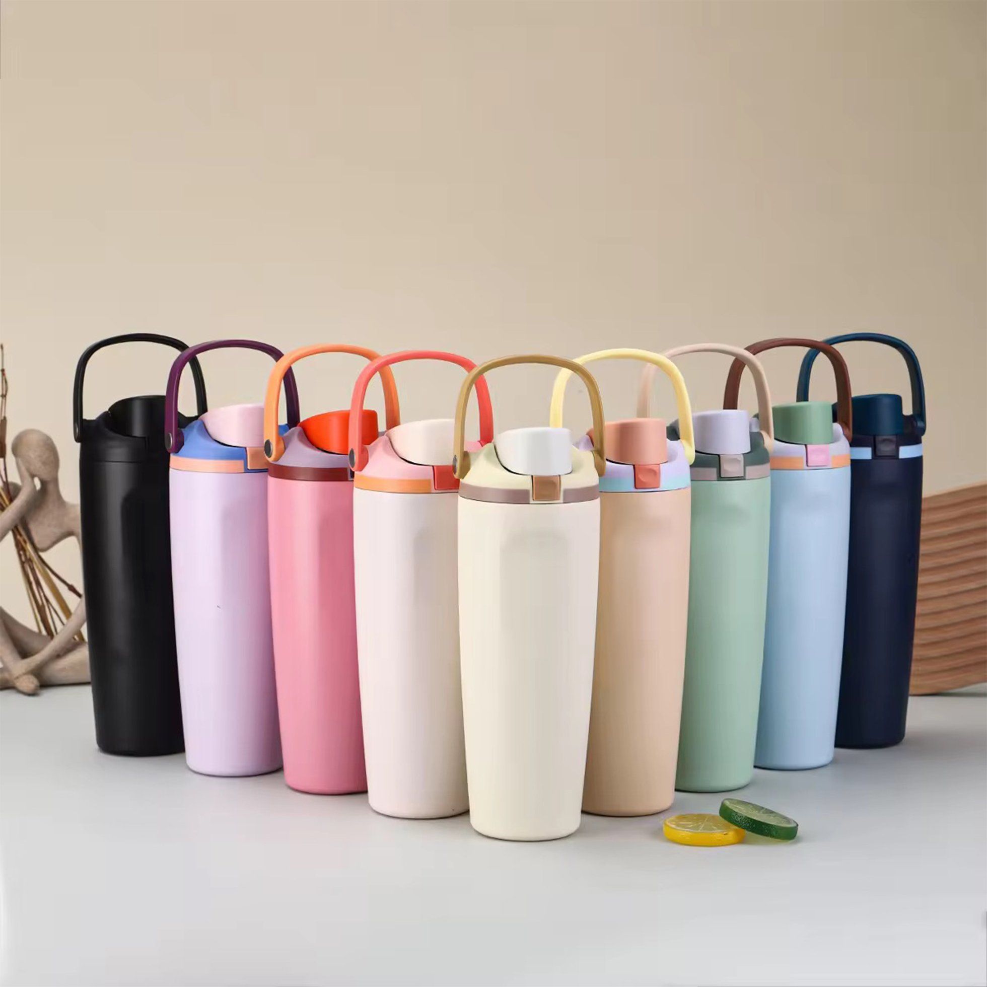 New Product Handheld Stainless Steel Tumbler 30oz Flip Straw Insulated Vacuum Double Walled Water Bottle