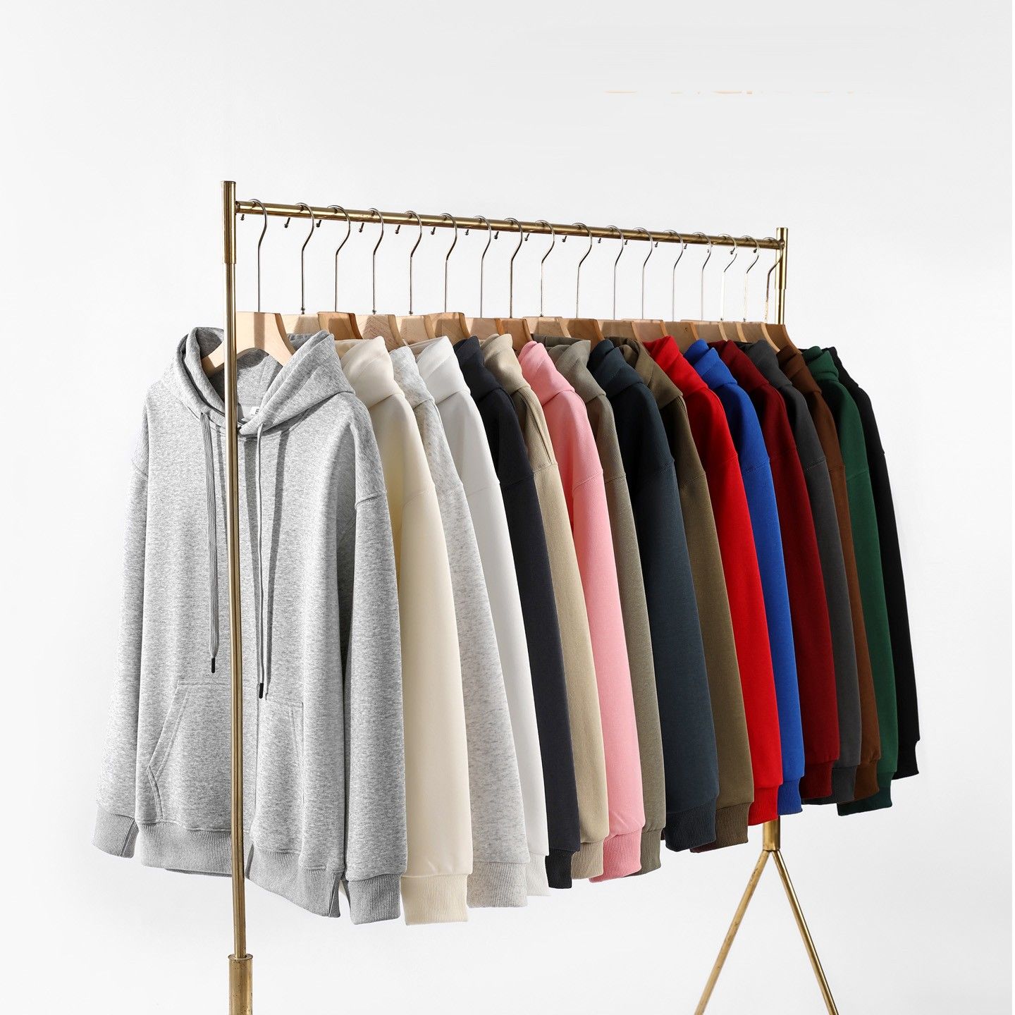 Women's Cozy Hooded Sweatshirt with Multiple Colors for Casual Looks