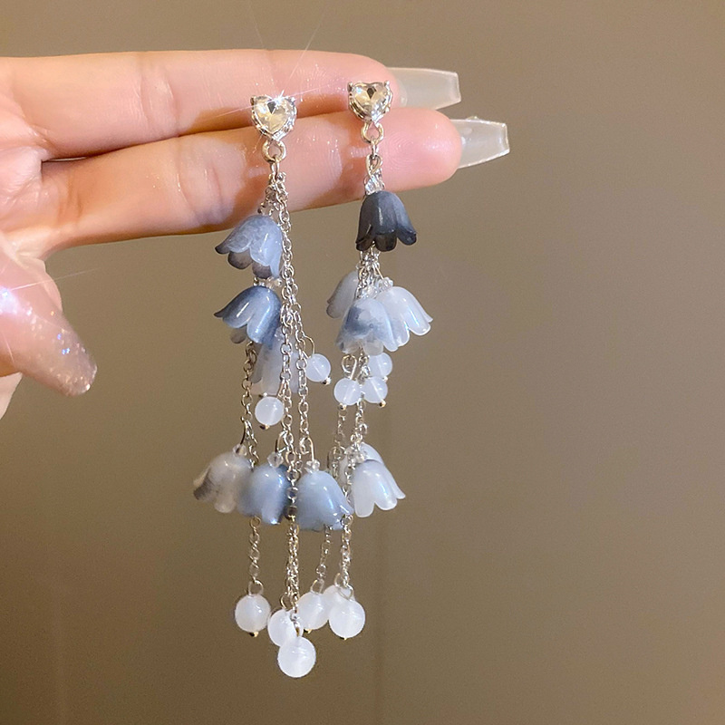 Silver Needle Flower Butterfly Pearl Tassel Earrings Fashion Trend Earrings Temperament Premium Feeling Earrings