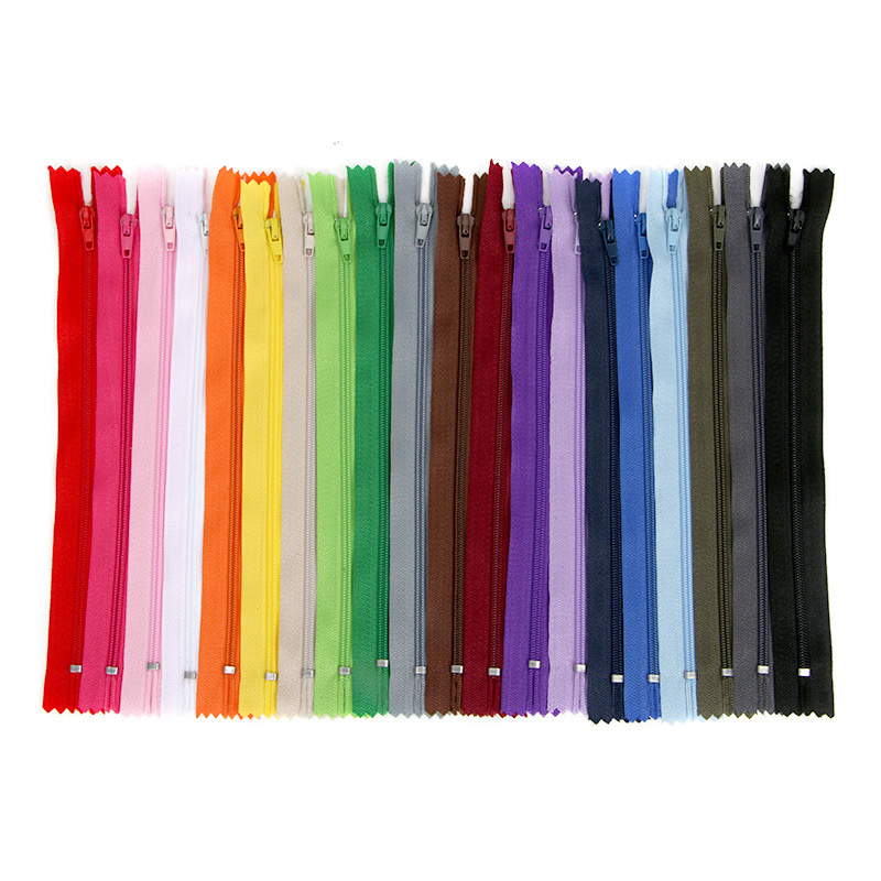 High Quality 3# Bulk Nylon Zipper Colorful 9 inch for Sewing Crafts Tailor and Clothing