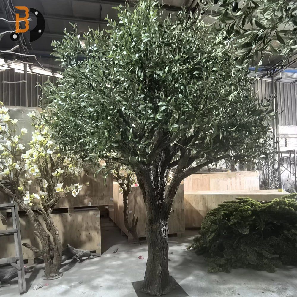 Multiple Style High Simulation Popular Tropical Natural Cypress Tree Plastic Artificial Plants