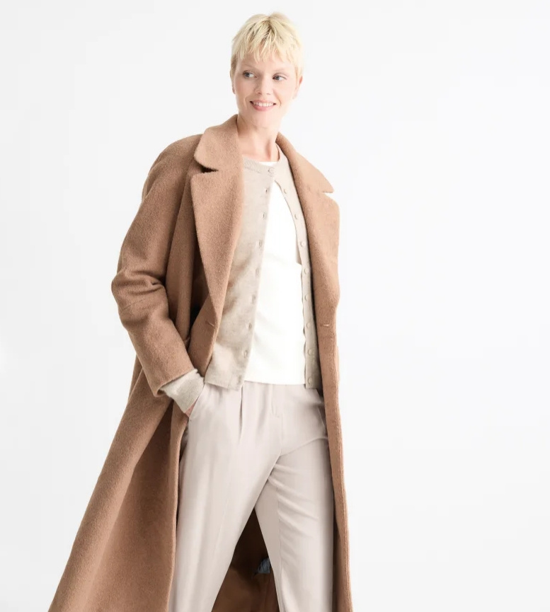 Premium High Quality Women's 100% Cashmere Cardigan Casual Soft Fabric with Skinny Rib Edges.