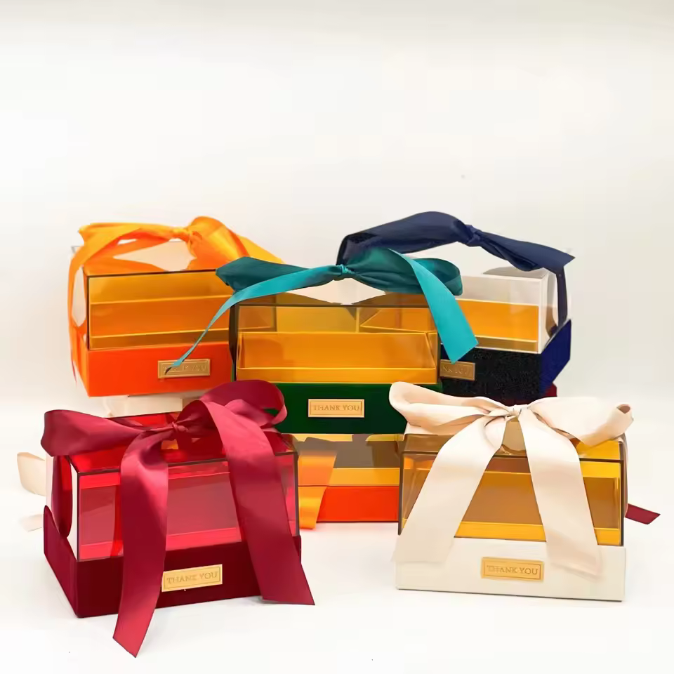 2025 New Handmade Golden Decorative Acrylic Gift Box For Christmas Birthday Wedding Favor Souvenir Acrylic Candy Box