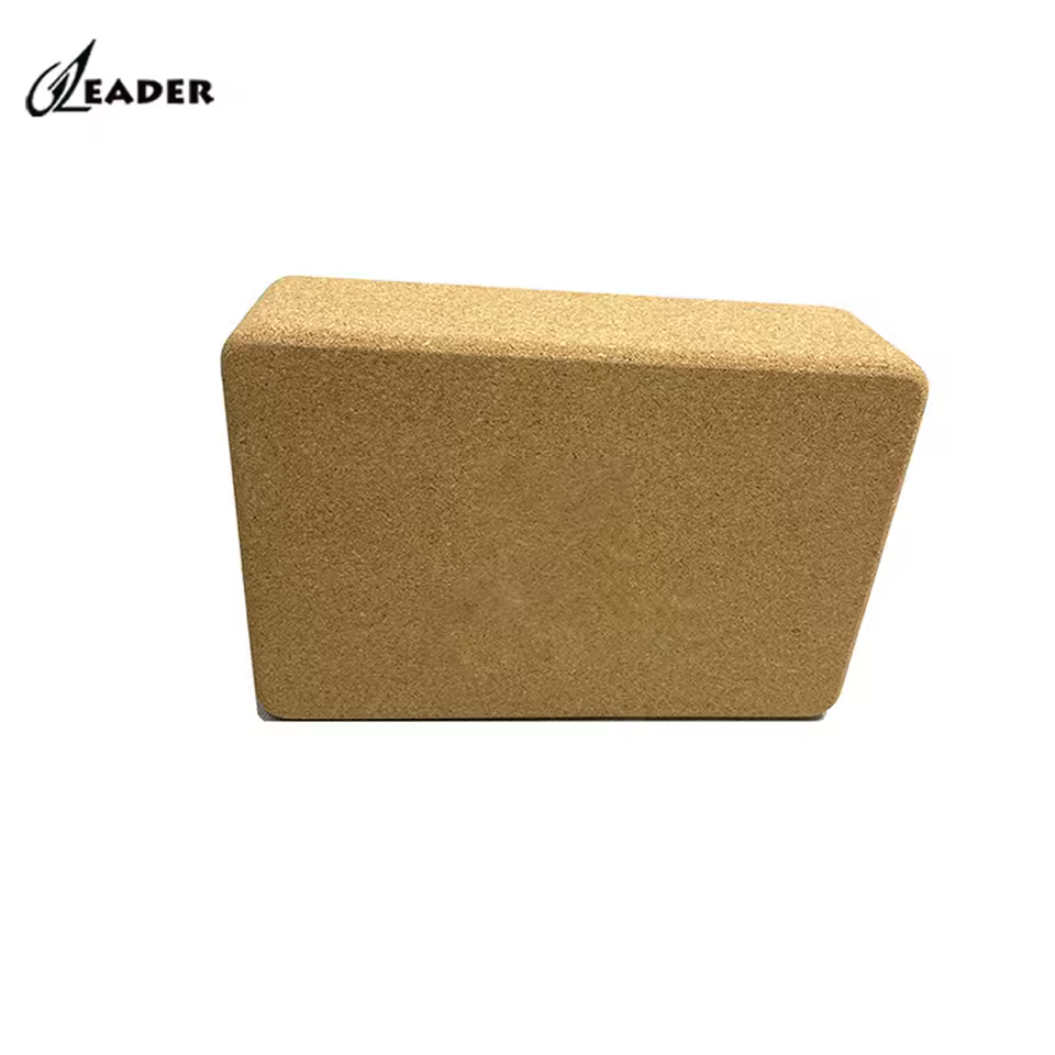 High Quality Personalized Eco-friendly Biodegradable Cork Yoga Mat With Natural Rubber Yoga Block And Wheel Bag Custom Logo