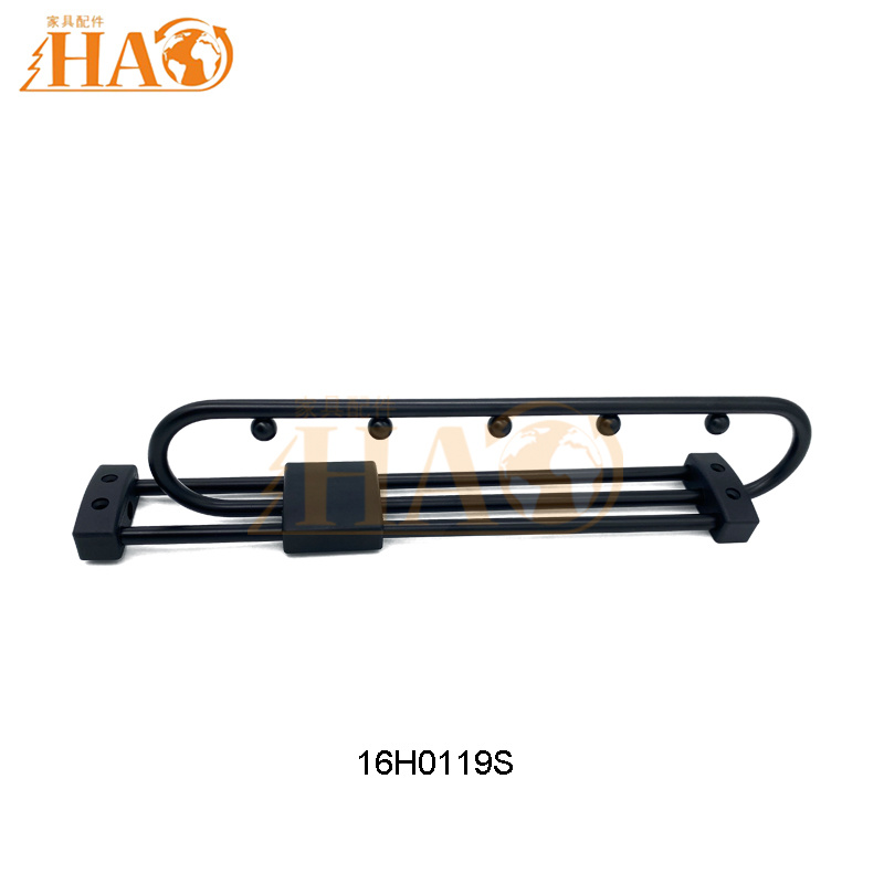Closet Fittings Top Mounted Retractable Clothes Hanger with Black Color