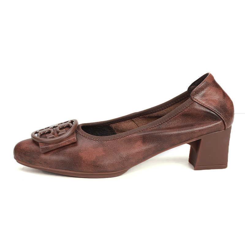 Guangzhou Shoe Manufacturer 100% Leather Hot Sale New Style Office Daily Wear Pumps Shoes for Women and Ladies Designer Brand Chunky Heel Shoes