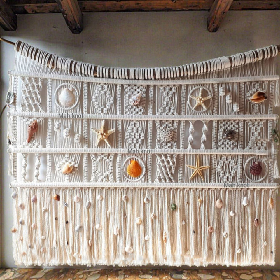 Best Supplier Eco-friendly Home Decor Macrame Shells Feathers Wall Hanging Macrame Tassels Hanging Shelves Boho Wall Decor