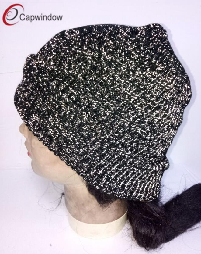 Customizable Luminous Winter Knitted Beanie Cap for All Seasons