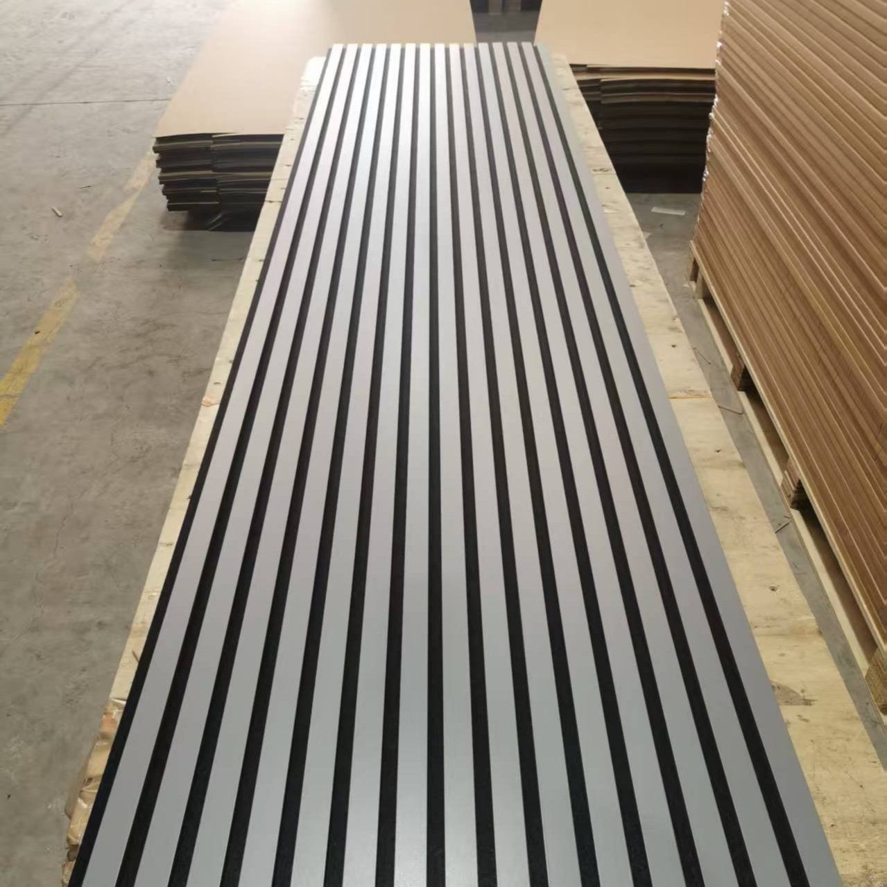 Durable Wood Veneer Covered Slats Acoustic Slat Panels for Home Decoration