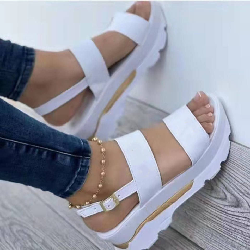 Manufacturers Wholesale Summer New Big Size Women's Sandals Thick Sole Platform Sandals