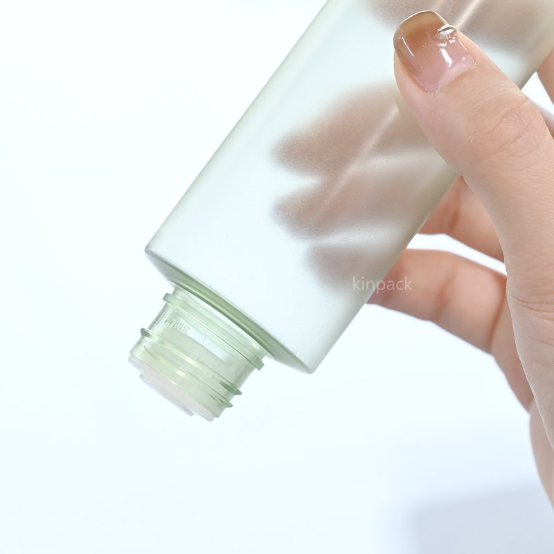 Kinpack Wholesale 80ml 100ml 120ml 150ml Plastic Pet Bottle with Plastic Cap