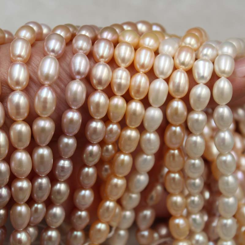 Factory Price Chinese Manufacturer High Quality in Stock Natural Teardrop Freshwater Pearl Strand Necklace