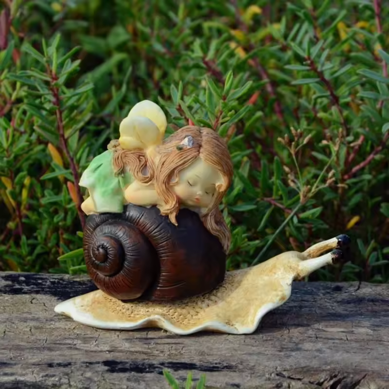 Z13714a Wholesale Hot Sale Home Garden Resin Craft Gift Ornament Statue Miniature Cheap Garden Fairy Figurines