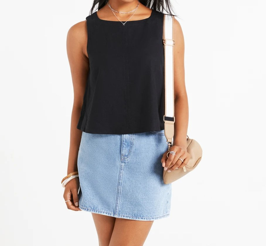 Relaxed Fit Versatile Sleeveless Minimalist Square Neck Linen Blend Top