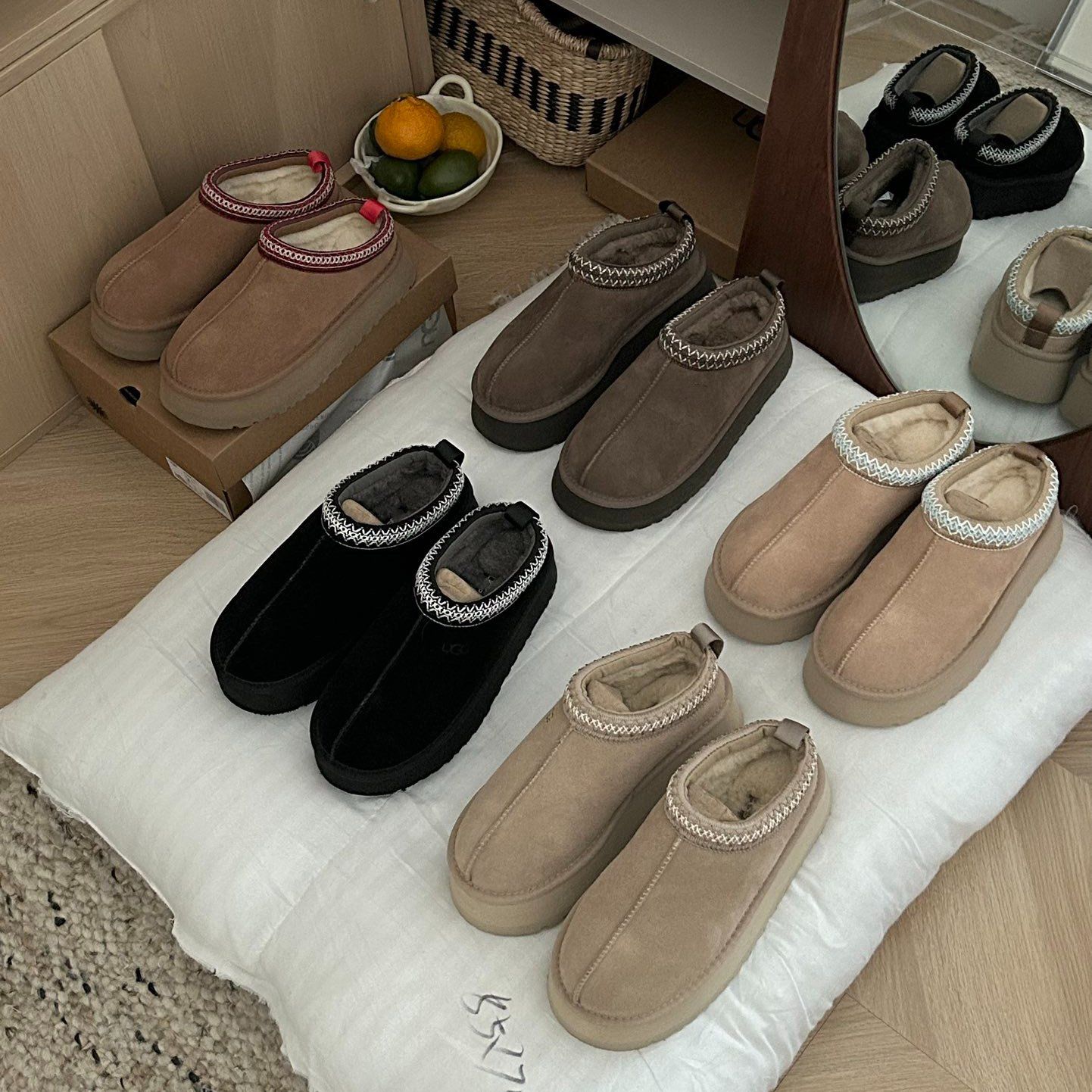 2025 Women's High Quality Ugly Snow Boots Comfortable Soft Waterproof Thick-Soled for Slippers Fleece Fur Heel-Free Muffin Bottom Shoes