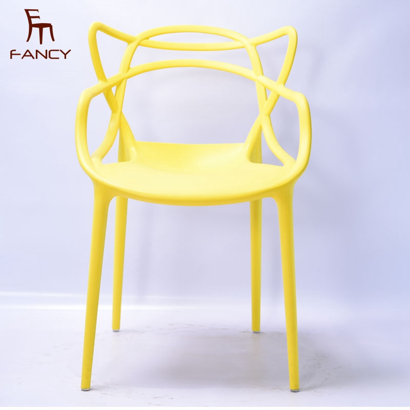 OEM Factory Furniture Stackable Plastic Seat Modern Coffee Shop Dining Chair