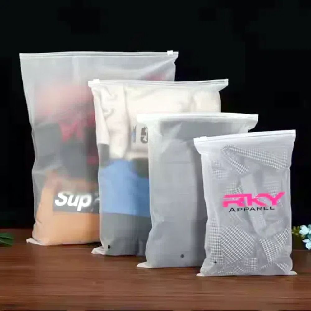 Zipper Top Packaging Bags Keep Clothing Neatly Packaged