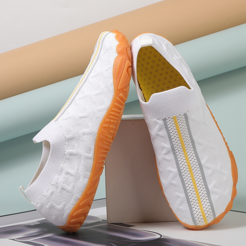 Men and Women Ready Ship Flyknit Uppers Footwear Casual Sneakers Barefoot Shoes