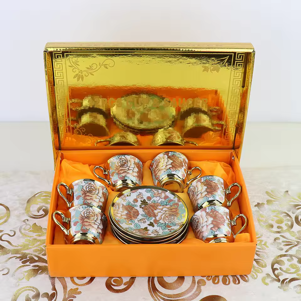 In Stock Luxury Ceramic Coffee Cups Reusable Espresso Mug With Tea Cups & Saucers