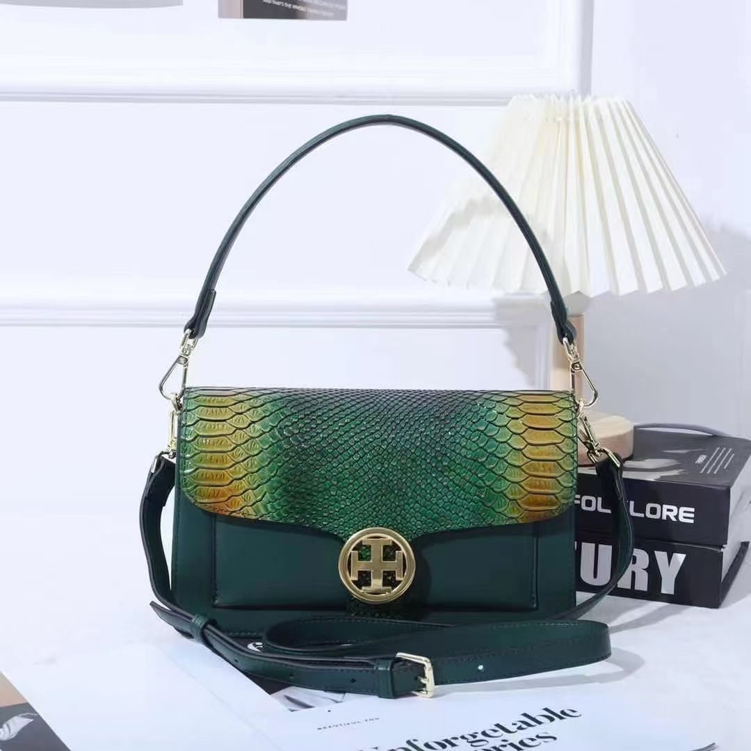 (V101) Crocodile Print Bump Three-Dimensional Leather Portable Cross-Body Retro Women's Bag Chic Portable Crocodile Print Women's Crossbody Leather Bag