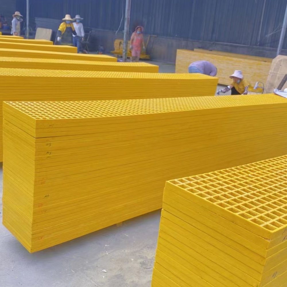 Hw Quality 38*38*38mm GRP Grill Fiberglass FRP Grating for Trench Cover Plate