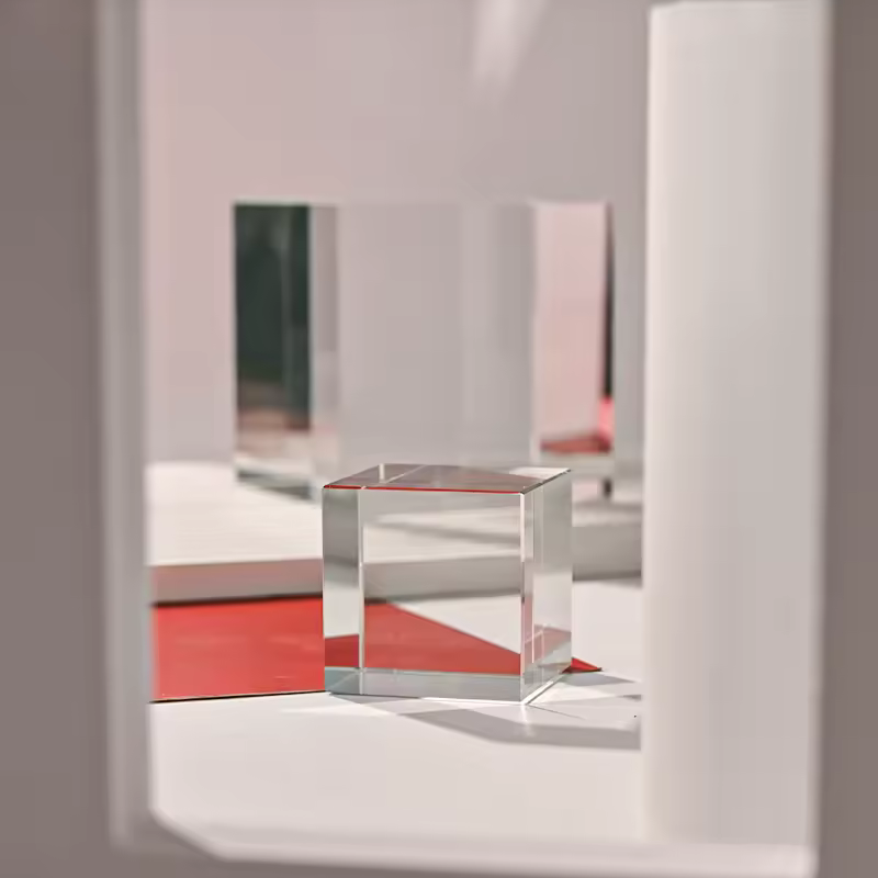 Ready To Ship High Quality 100*100*100mm K9 Transparent Square Crystal Cube Crafts 3d Laser Engraved Crystal