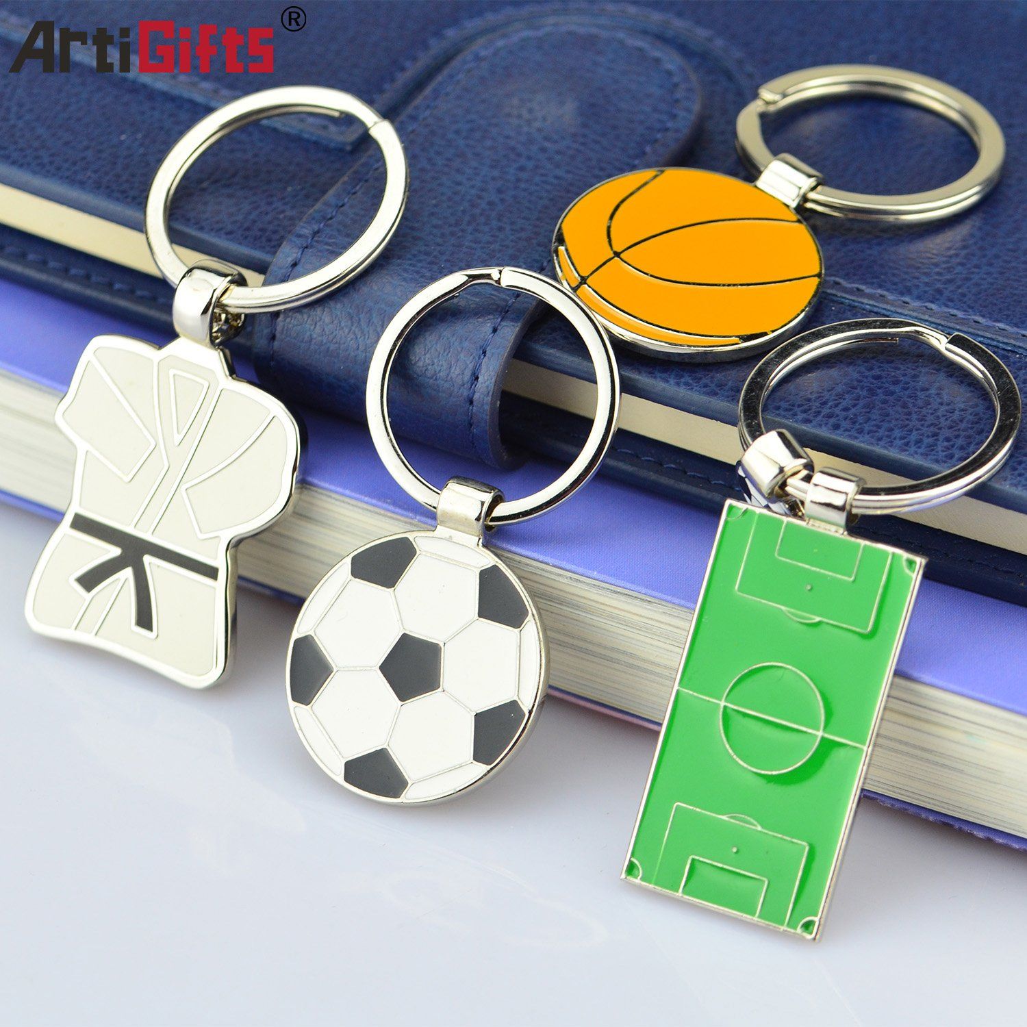 Wholesale Metal Globe Keychain