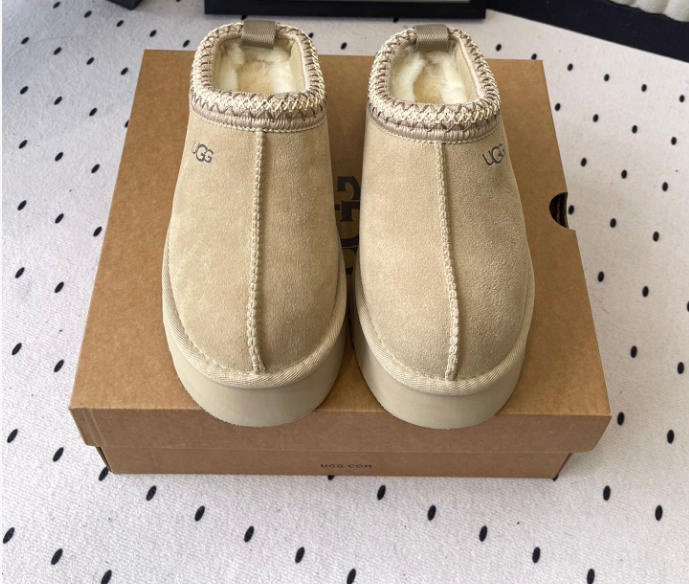 Ug Wholesale Tasmans Uggss Designer Brand Shoes Fashion Winter Cute Fur Platform Snow Boots Slippers